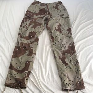 Urban Outfitters Vintage Stonewashed Camo Pant